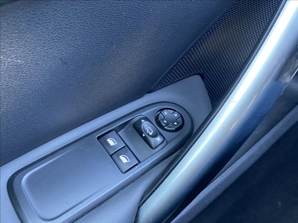 Peugeot RCZ