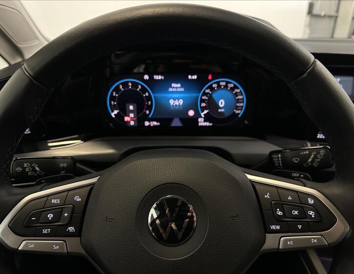 Volkswagen Golf 18