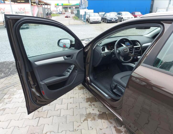 Audi A4 12
