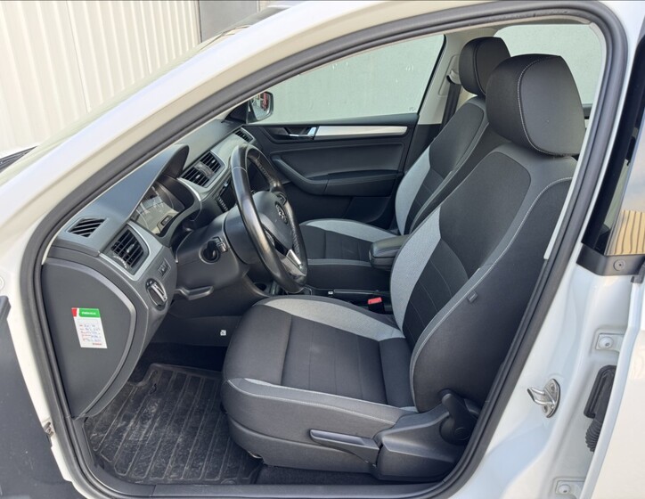 Škoda Rapid 21