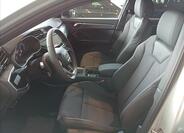 Audi Q3 9