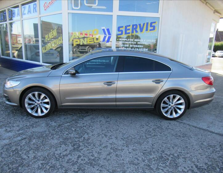 Volkswagen Passat 8