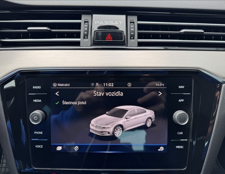 Volkswagen Passat 40