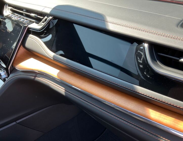 Jeep Grand Cherokee 47