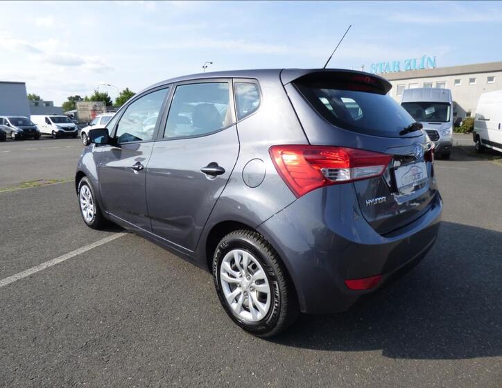 Hyundai ix20 5