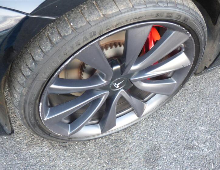 Tesla Model 3 54
