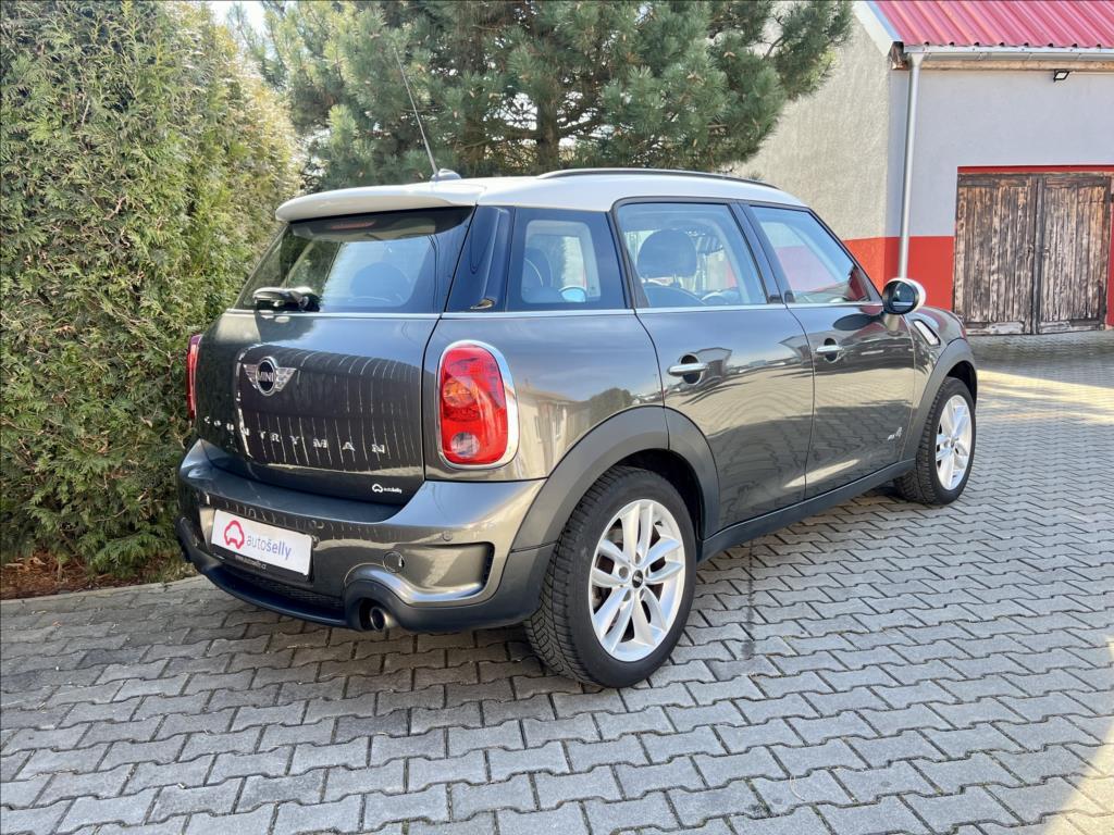 Mini Countryman 5
