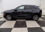 Cadillac XT4 2