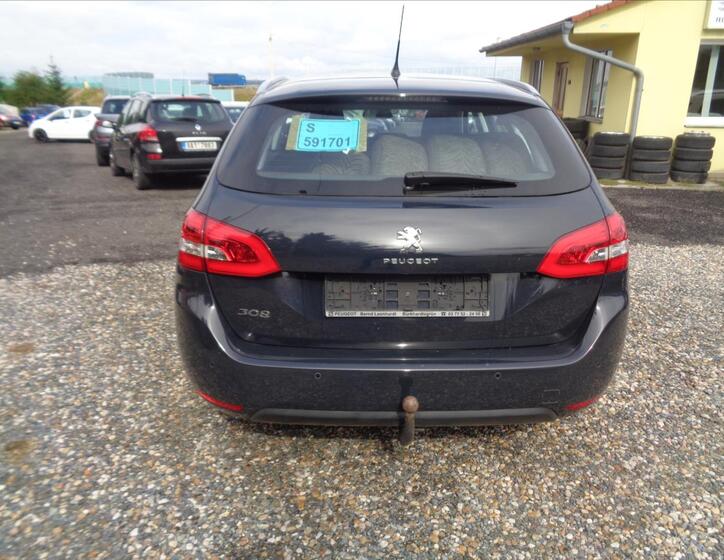 Peugeot 308 5