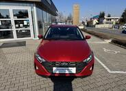 Hyundai i20 8