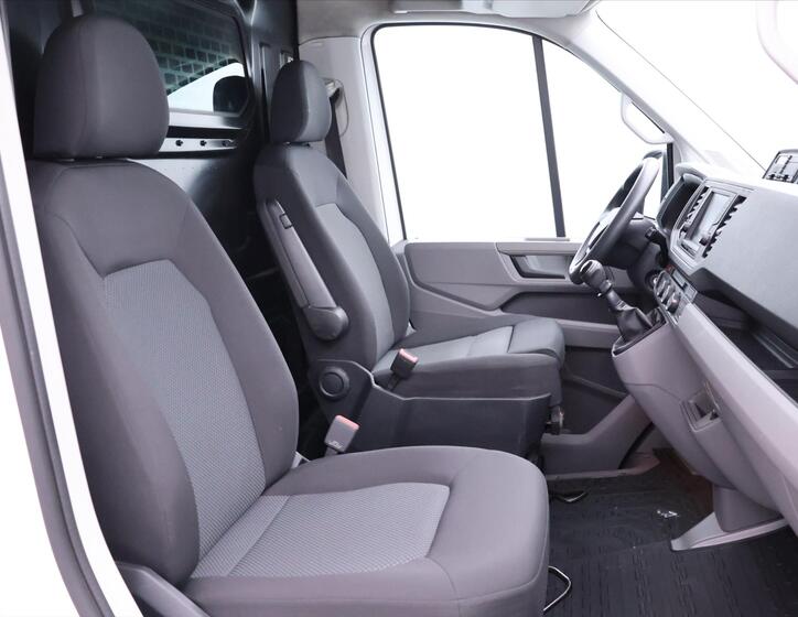 Volkswagen Crafter 12