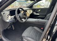 Mercedes-Benz Třídy E 9