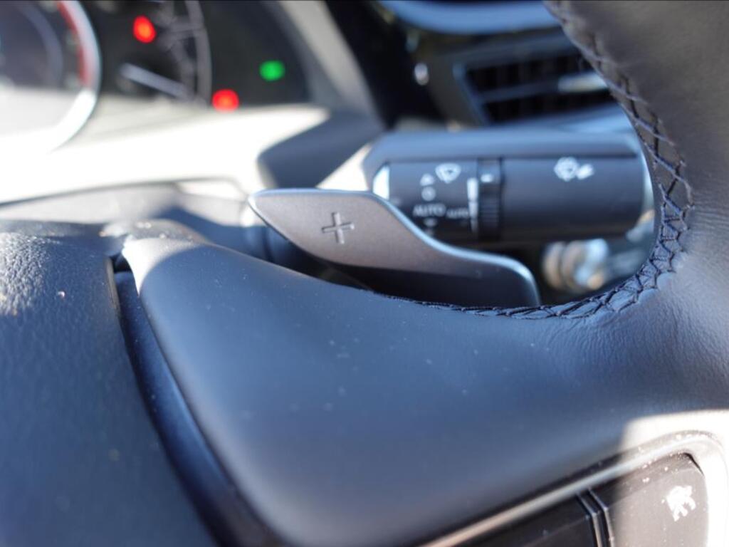 Lexus ES 300h 36