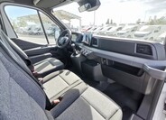 Renault Master 8