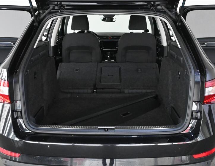 Škoda Superb 7