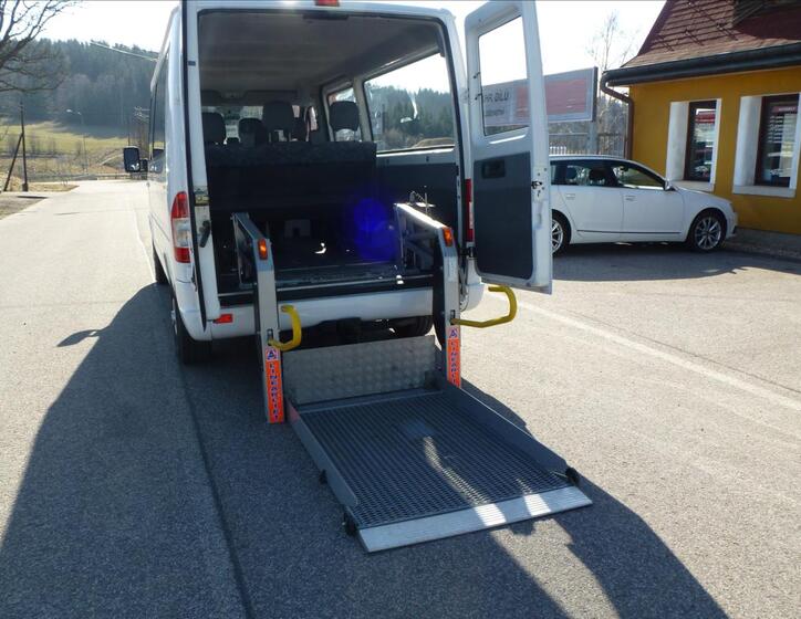Mercedes-Benz Sprinter 22