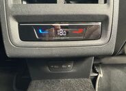 Volkswagen Golf 27