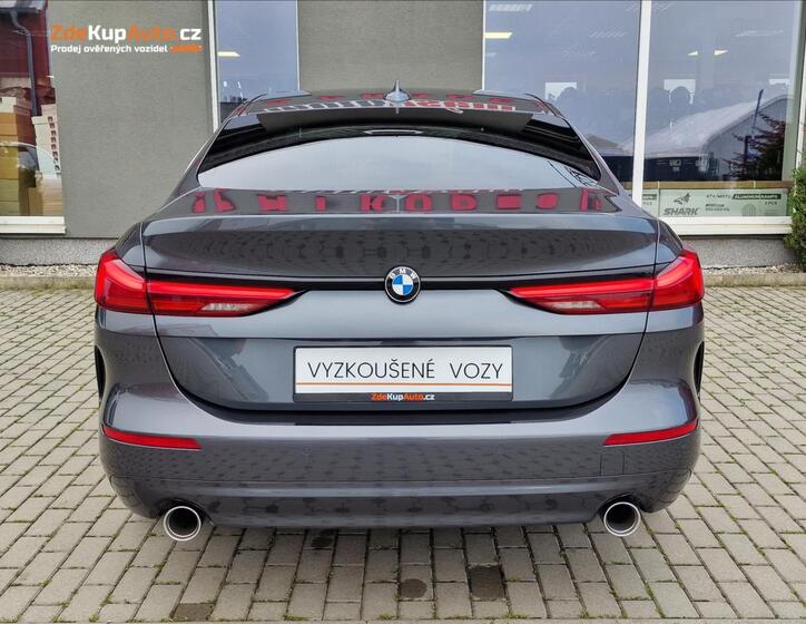 BMW Řada 2 9
