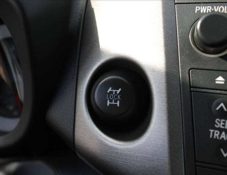 Toyota RAV4 14