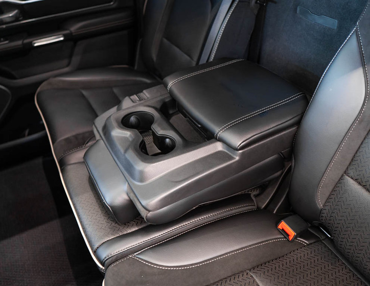 Dodge RAM 35