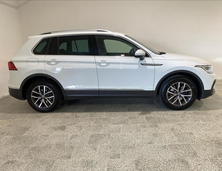 Volkswagen Tiguan 23