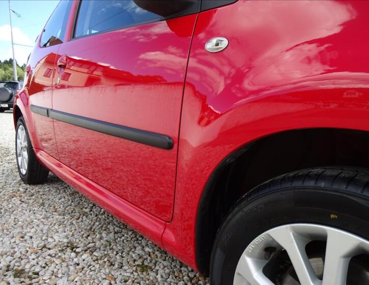 Peugeot 107 10