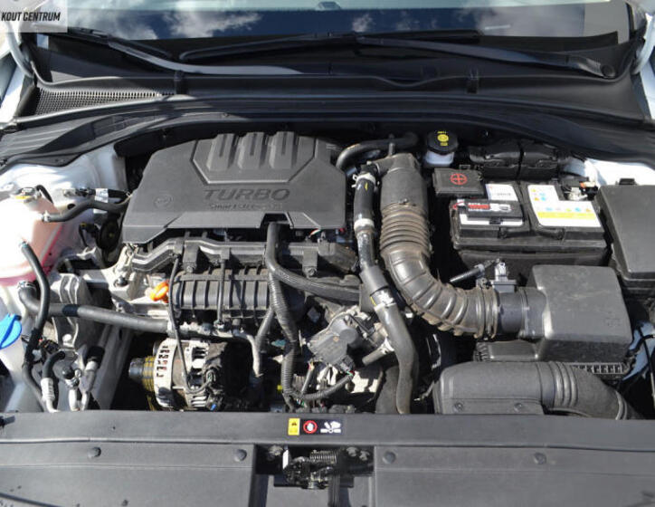 Hyundai i30 37