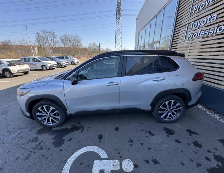 Toyota Corolla Cross 3