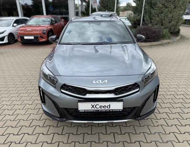 KIA XCeed 10