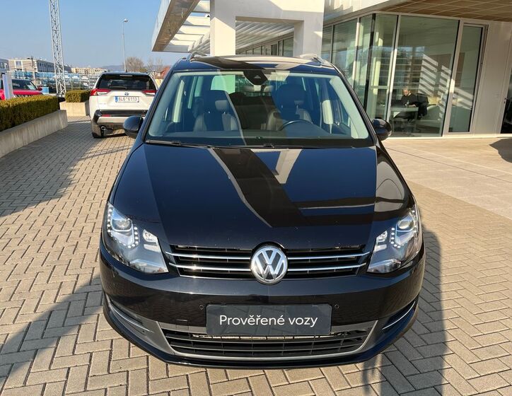Volkswagen Sharan 9