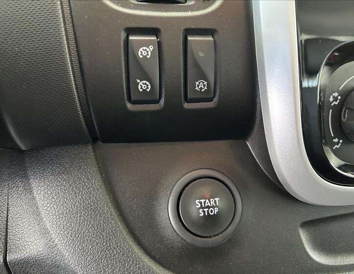 Renault Trafic 15