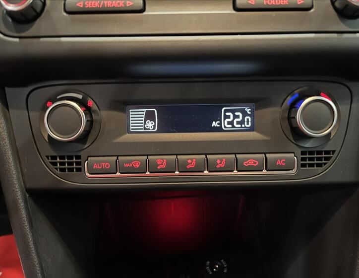 Volkswagen Polo 25