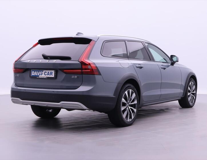 Volvo V90 7