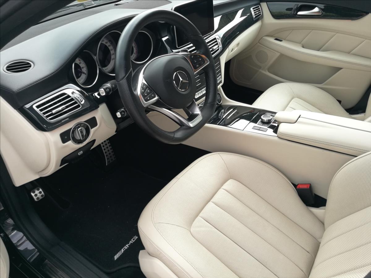 Mercedes-Benz CLS