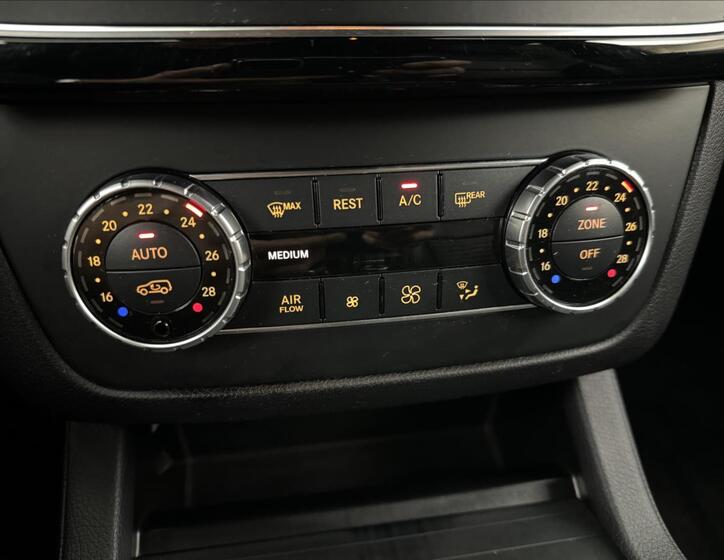 Mercedes-Benz GLE 28