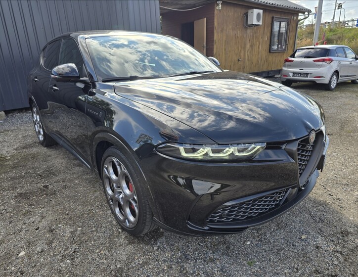 Alfa Romeo Tonale 5