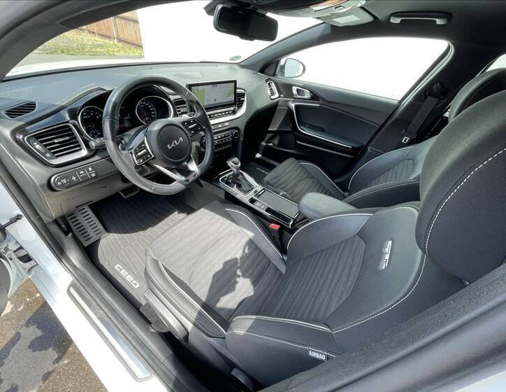 KIA ProCeed 5