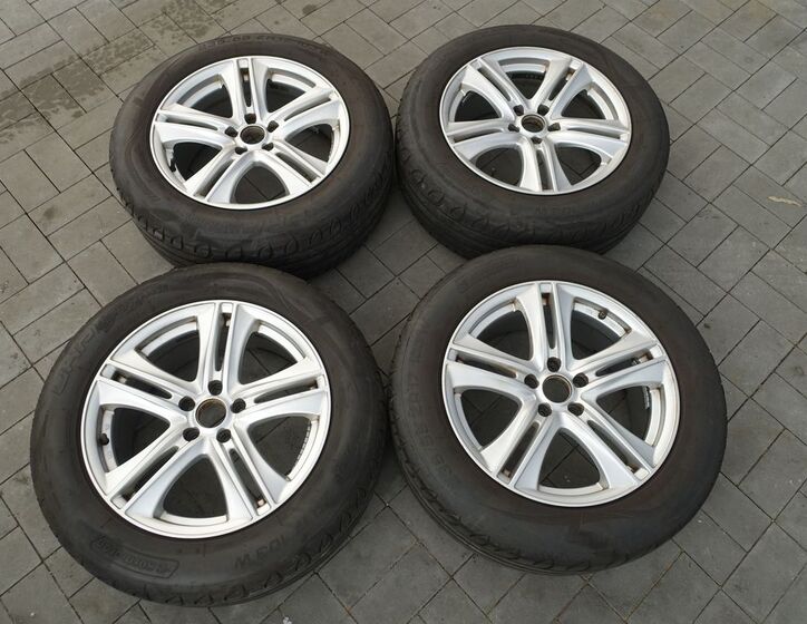 Ford Kuga 26