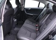 Volvo S60 13