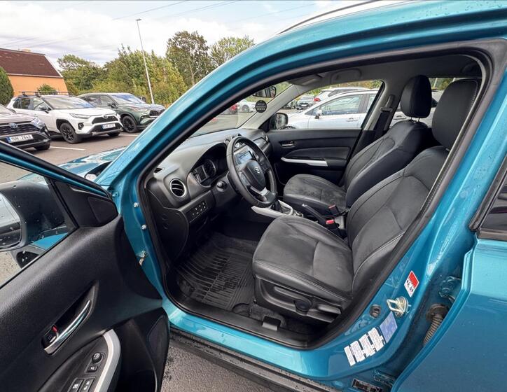Suzuki Vitara 10
