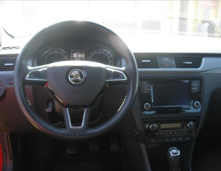 Škoda Rapid 8