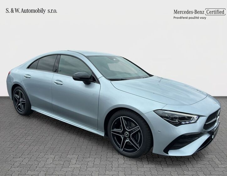 Mercedes-Benz CLA 4
