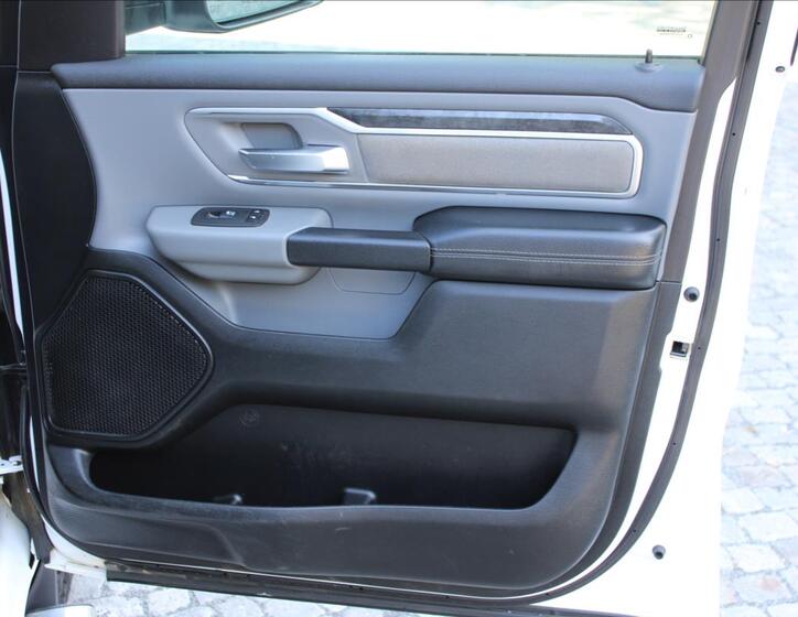 Dodge RAM 22