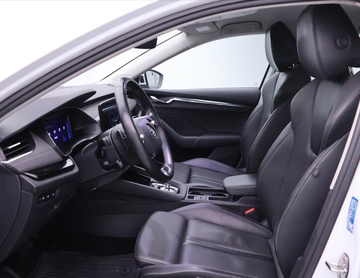 Škoda Octavia 10