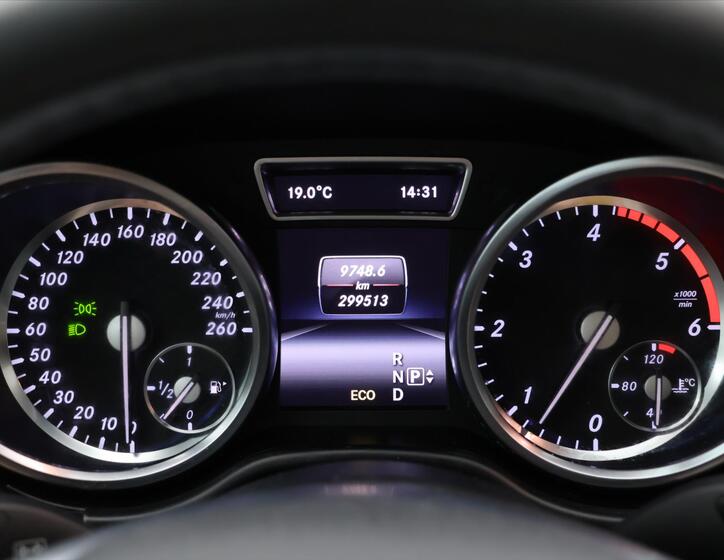Mercedes-Benz GL 24