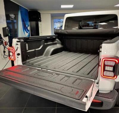 Jeep Gladiator 9