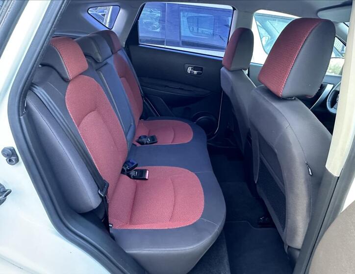 Nissan Qashqai 47