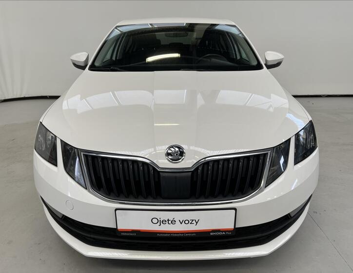 Škoda Octavia 3