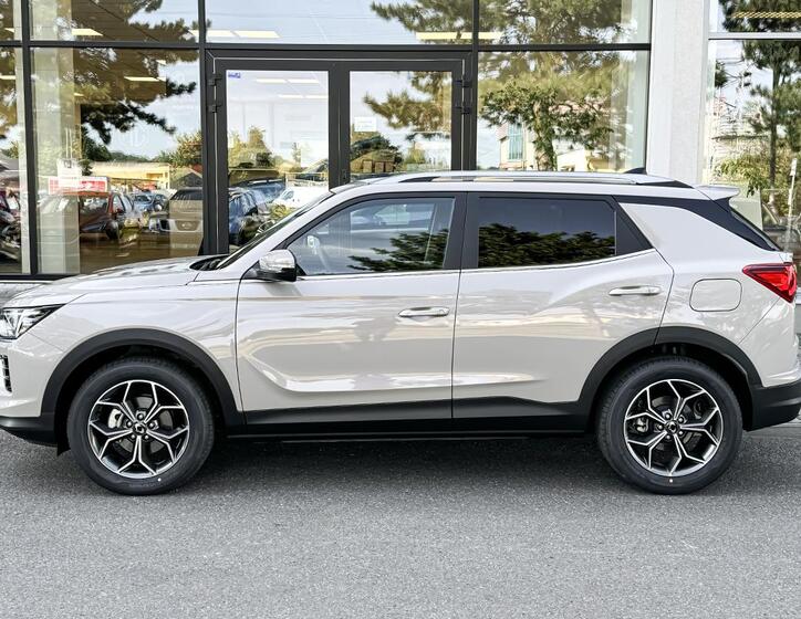 SsangYong Korando 7