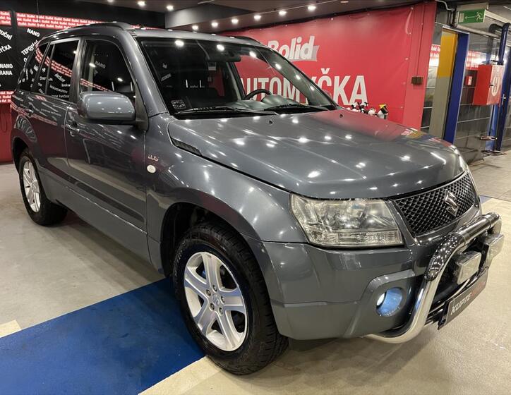 Suzuki Grand Vitara 9